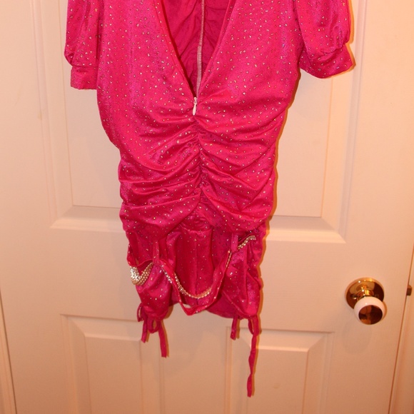 Dance Costume - Picture 2 of 2